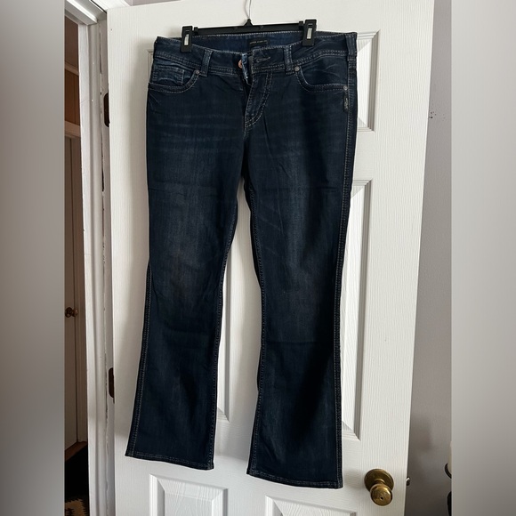 Silver Suki Slim Bootcut Jeans 33W/31L - Picture 2 of 6